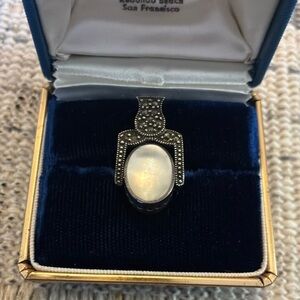 Elegant Sterling Silver Onyx Mother of Pearl switch Pendant vtg